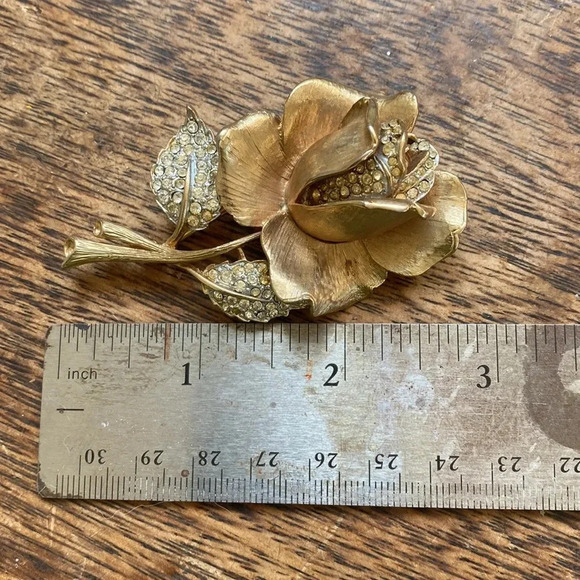 Lot of 7 vintage pins / brooches floral, rhinestine gold silver - Picture 3 of 9